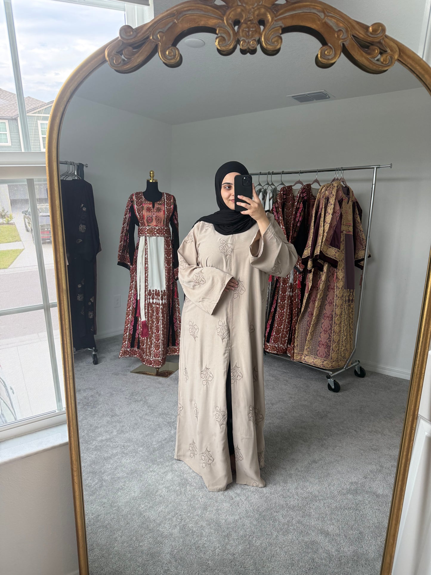 Beige Flower Abaya