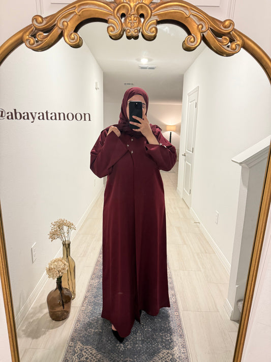Maroon Seashell Abaya